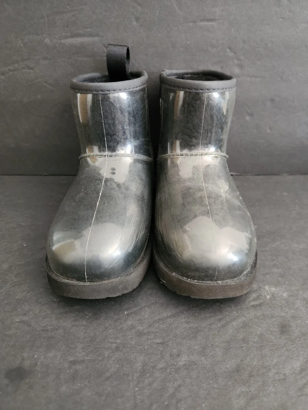 UGG Classic Clear Mini II Black Big Kids Boots Kids Size 2 Youth Waterproof